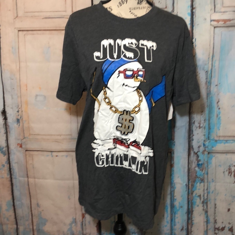 JUST CHILLIN’ Christmas T-shirt Light Up Ugly NWT Holiday Tee Shirt Snowman